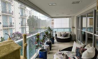 Imagem: Apartamento de 232m² para Locação