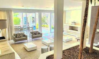 Imagem 3: Casa a venda com 525m² de área construída -Alphaville