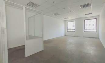 Imagem: Linda Sala disponível para locação!