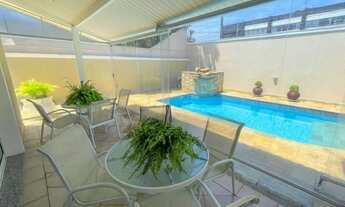 Imagem 3: Casa a Venda Mobiliada com 360m² de área construída