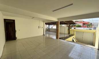 Imagem 4: Casa Comercial com 378m² no Renascença I – Ideal para Escritórios e Clínicas