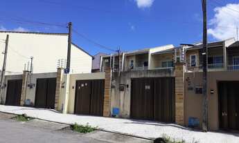 Imagem: Casa duplex em São Bento/Coaçu, em Fortaleza