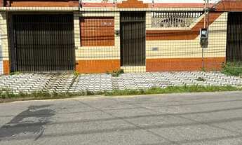 Imagem: Casa na rua paparaubas