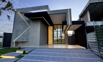 Imagem: Casa Plana com 3 Suítes e Piscina no Alphaville