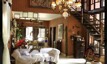 Imagem 7: Casa Solta à Venda no Calhau – 815m² com Piscina, Jacuzzi e Energia Solar