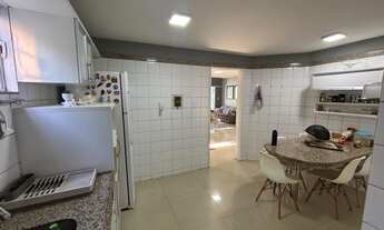 Imagem 5: Casa Duplex no Quintas do Calhau – Condomínio Fechado com 3 Suítes