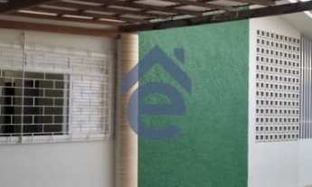 Imagem: Casa à venda na Gruta de Lourdes,8/4, sendo