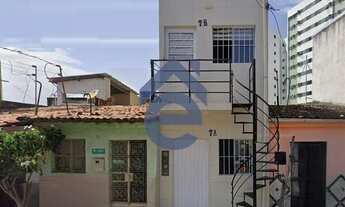 Imagem 3: Casa no Poço, próximo a Praça da Maravilha, com Térreo e Primeiro Piso independe