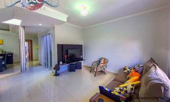 Imagem 3: Descubra o Encanto: Casa de 3 dormitórios, sendo 1 suíte e 4 vagas de garagem, n