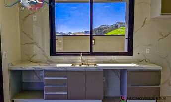 Imagem 4: Venda - Casa de Luxo Condomínio Bosque do Horto - 3 Suítes, 4 Vagas de garagem