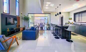 Imagem: Maravilhosa Casa com Piscina à venda no