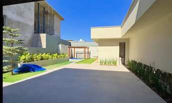 Imagem 3: Casa de alto padrão com 5 suítes, elevador e piscina no Jardins Itália