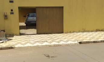 Imagem: Casa com Piscina e Quintal Amplo em Aparecida