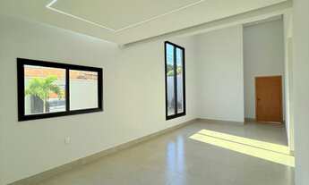 Imagem 7: Casa de alto padrão com 3 suítes e piscina no Morada Nova – Senador Canedo