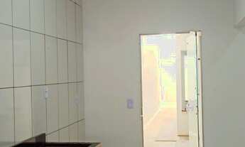 Imagem 6: Casa Nova 3Q com Suíte, Pé-Direito Duplo e Churrasqueira – Flor do Ipê