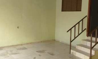 Imagem 4: Casa com Piscina e Quintal Amplo em Aparecida de Goiânia – 3 Quartos!