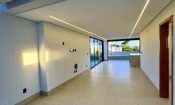 Imagem 5: Mansão de Luxo com Piscina e Automação – Jardins Capri / Senador Canedo – GO