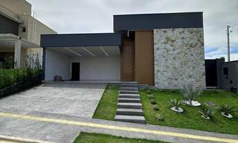 Imagem 2: Casa Térrea de Alto Padrão com Piscina e Automação – Jardins Bolonha