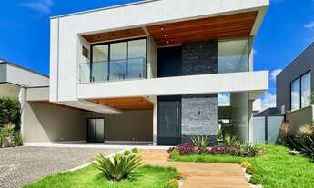 Imagem: Casa de Alto Padrão no Portal do Sol Green