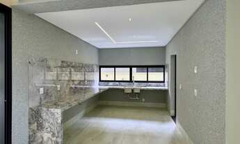 Imagem 7: Sobrado de Alto Padrão com 5 Suítes e Área de Lazer – Portal do Sol Green