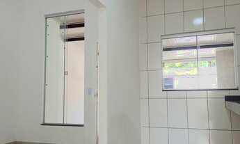 Imagem 3: Casa Nova 3Q com Suíte, Pé-Direito Duplo e Churrasqueira – Flor do Ipê