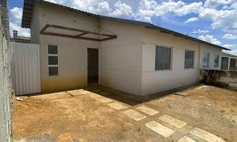 Imagem: Casa com 3 quartos e garagem para 2 carros