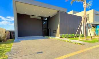 Imagem 2: Casa Térrea Luxuosa com 4 Suítes no Plateau D’Or Privilège – Goiânia