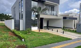 Imagem: Sobrado de Alto Padrão no Condomínio Terras