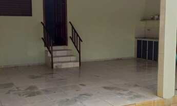 Imagem 3: Casa com Piscina e Quintal Amplo em Aparecida de Goiânia – 3 Quartos!