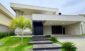 Imagem: Casa de luxo com 4 suítes, piscina e acabamento