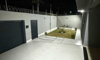 Imagem 6: Casa Alto Padrão com Piscina e Área Gourmet Completa