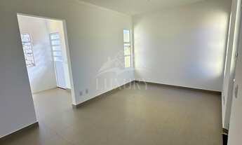 Imagem 3: Casa em condomínio com 2 quartos com closet oportunidade - Senador Canedo