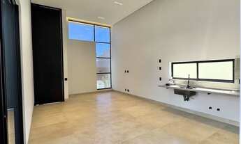 Imagem 3: Casa de Alto Padrão com Piscina Aquecida – Jardins Porto