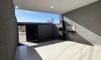 Imagem 2: Casa Nova com Pé Direito Alto no Residencial Flor do Ipê