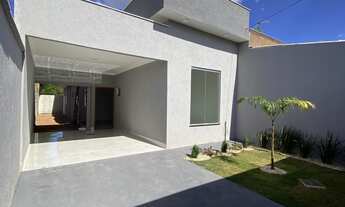 Imagem: Casa de 3 quartos - 1 suíte - Há 800m