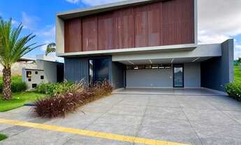 Imagem 2: Sobrado de Alto Padrão no Jardins Itália – 4 Suítes, Vista Privilegiada!