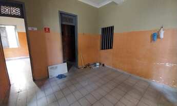 Imagem 6: Uma casa duplex medindo 760,5m², localizada na Av. Francisco Sá