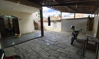 Imagem 2: CA8129) Casa 214,5 m2 Localizada no bairro Montese
