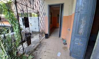 Imagem 3: Uma casa duplex medindo 760,5m², localizada na Av. Francisco Sá