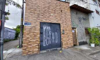 Imagem: LJ2303) Loja medindo 79m² localizada no