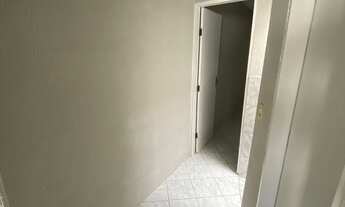 Imagem 7: AP566) - Apartamento contendo 42m² - Localizado no bairro Centro