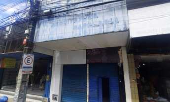 Imagem: PC2134) Um Prédio Comercial medindo 225m²