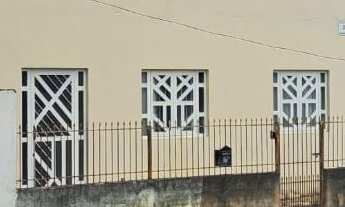 Imagem: Casa ampla de esquina