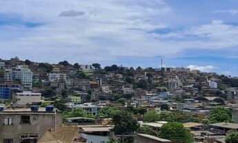 Imagem 5: Casa ampla de esquina