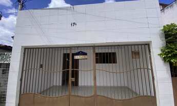 Imagem: Alugo casa com 2 quartos próximo Nascimento