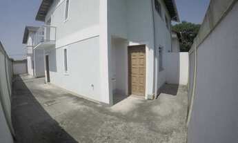 Imagem 2: Casa em Pequeno Condomínio com 8 casas