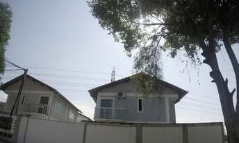 Imagem 3: Casa em Pequeno Condomínio com 8 casas