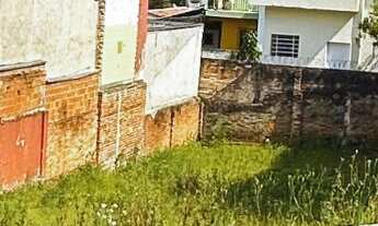 Imagem 2: Terreno de 300m² ZR3 à Venda em Localização Privilegiada no Bairro Mercês, Curit