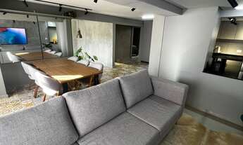 Imagem 2: Casa Estilo Moderno Industrial com Espaço Gourmet à Venda no Orleans, Curitiba