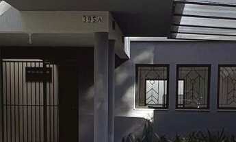 Imagem 3: Casa com 3 Quartos, sendo 2 suítes, peças amplas em Rua Tranquila no Cristo Rei